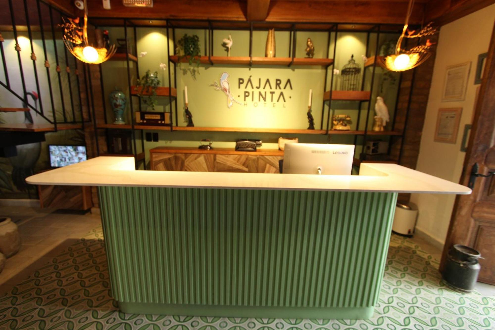 Hostal Pajara Pinta Cali Bagian luar foto